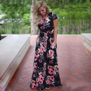 Floral Maxi Dress with pockets (Fits like a L)
